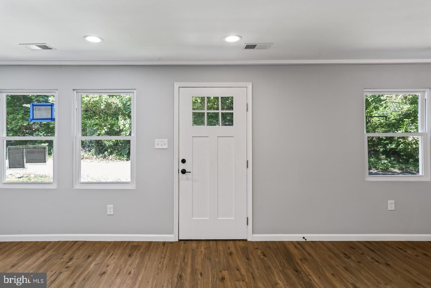 HYNESBORO PARK - Residential