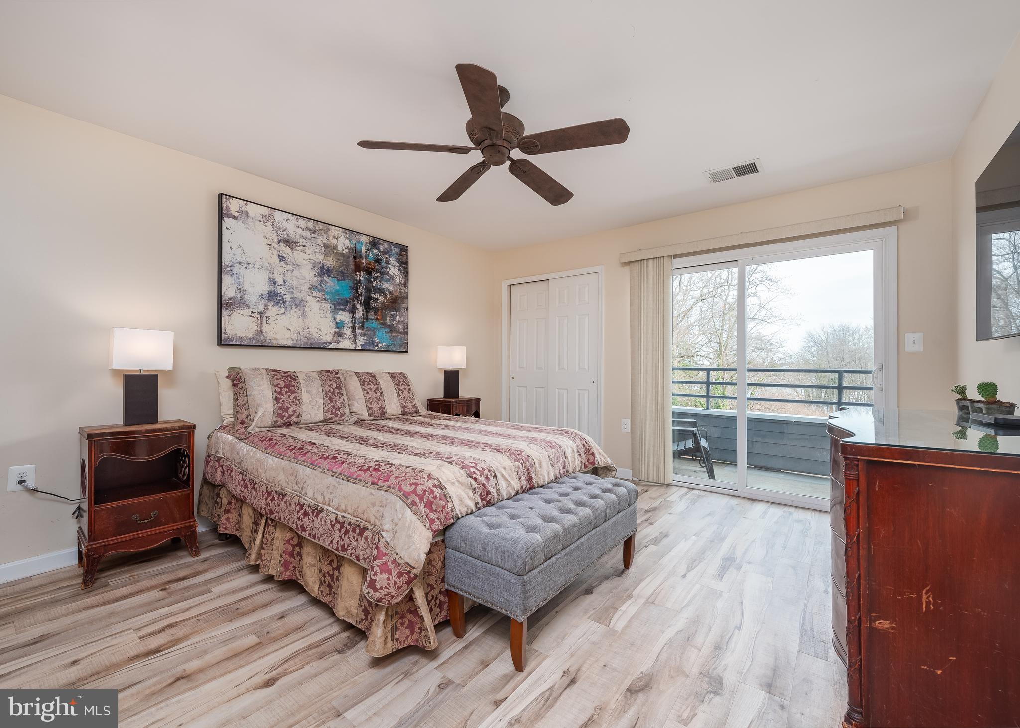 LAKE HERON CONDO - Residential