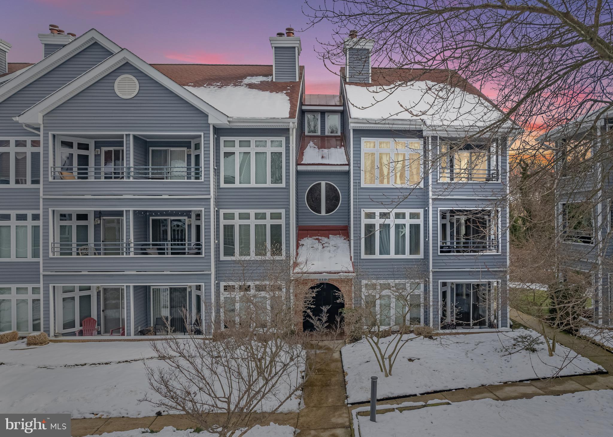 LAKE HERON CONDO - Residential