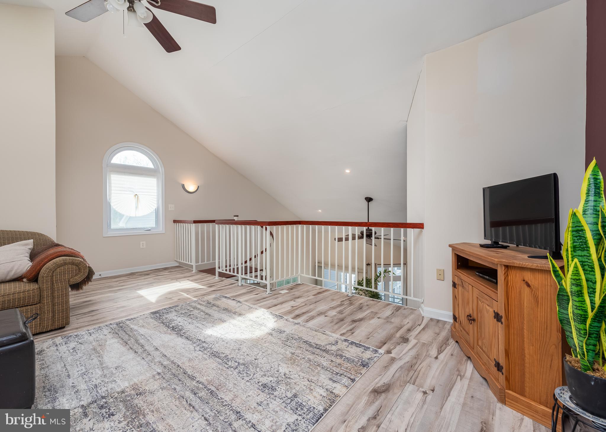 LAKE HERON CONDO - Residential