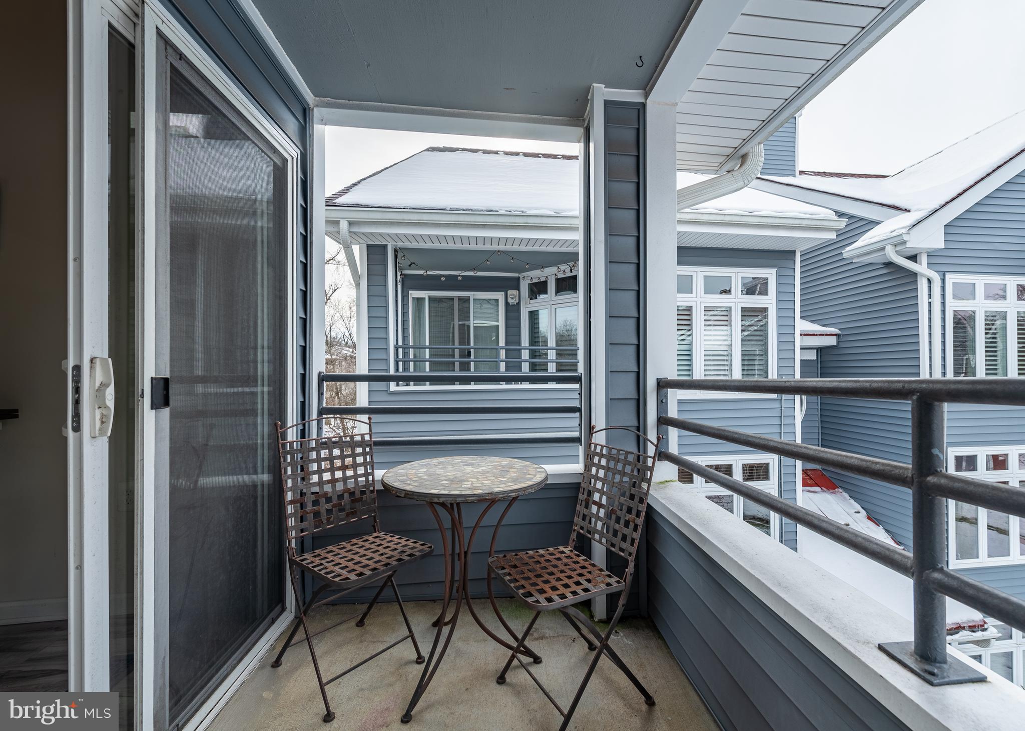 LAKE HERON CONDO - Residential