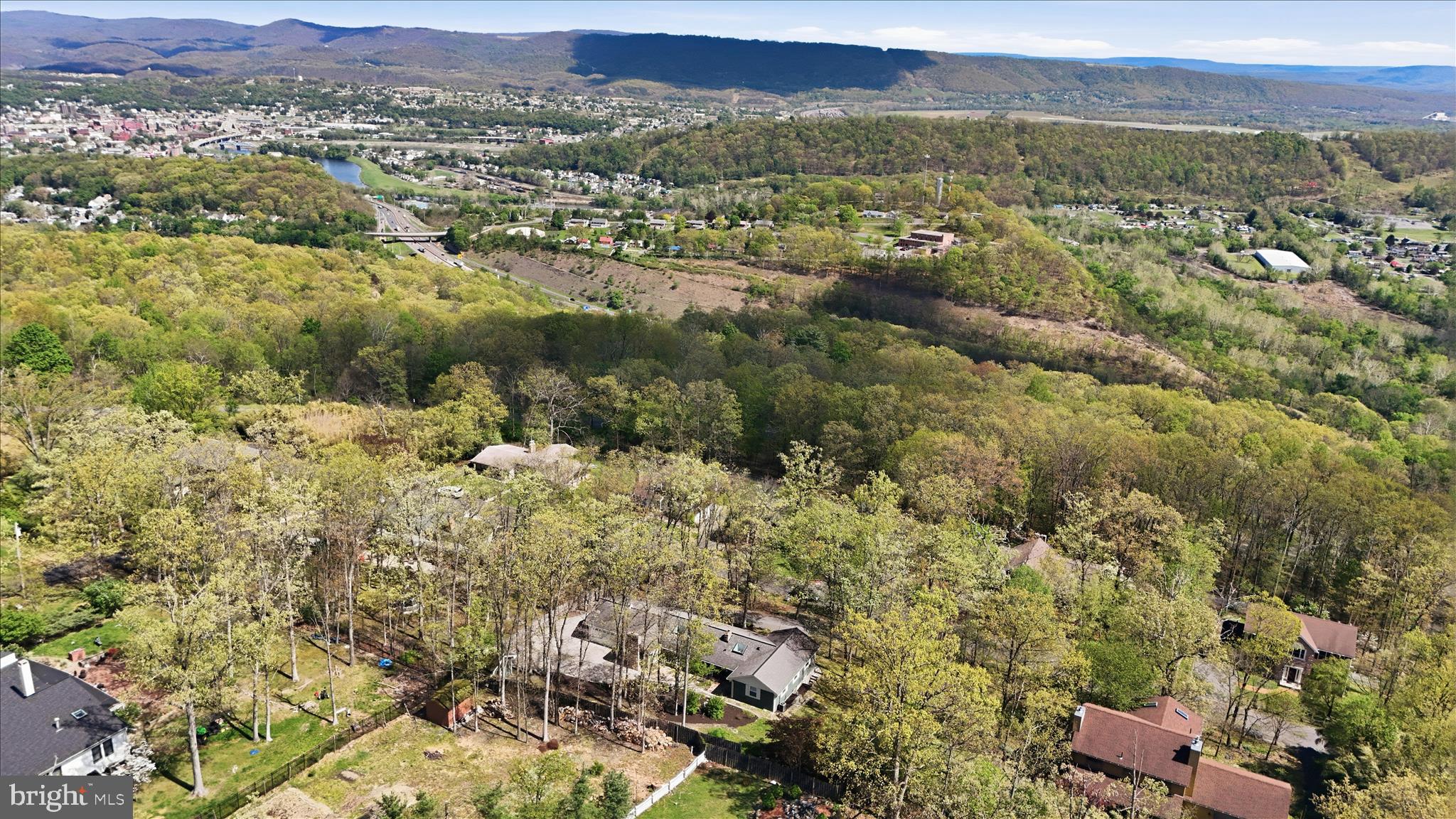 WOODLAND - Residential