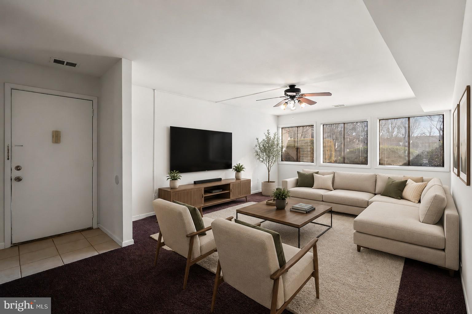 C9 AVON DRIVE