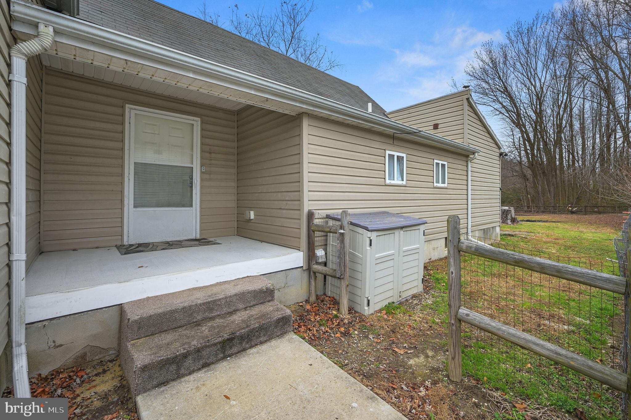 116 W MISPILLION STREET