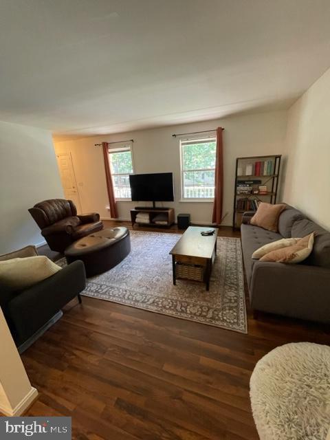 838 CHESTNUT TREE DRIVE