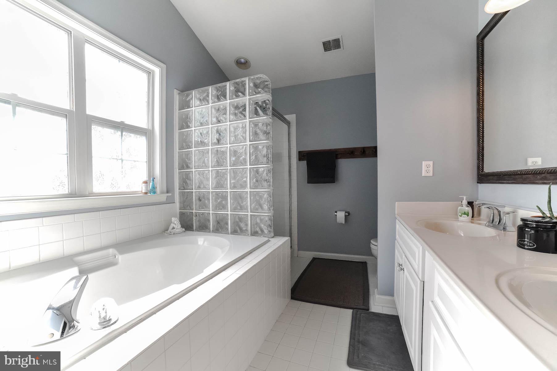 BACK BAY BEACH - Residential