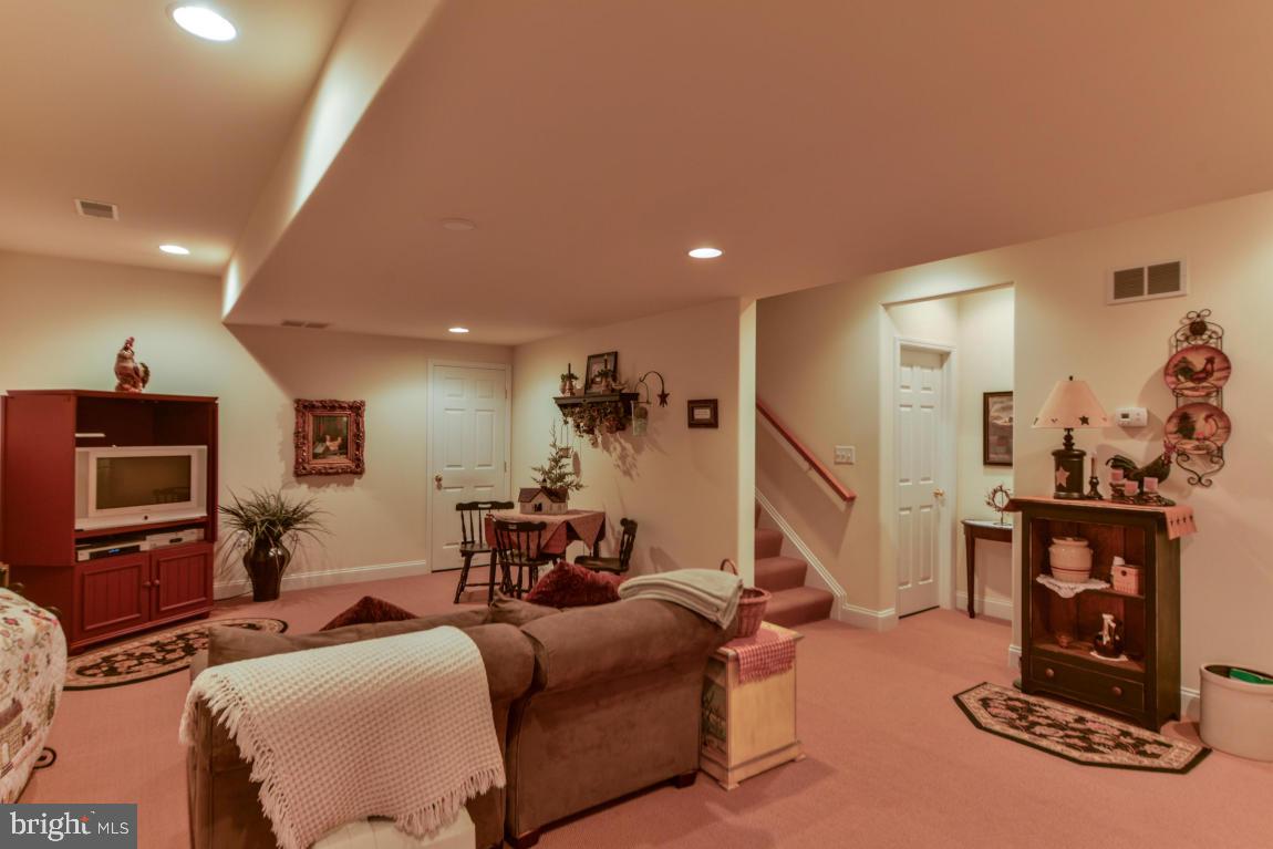 FLORIN HILL - Residential