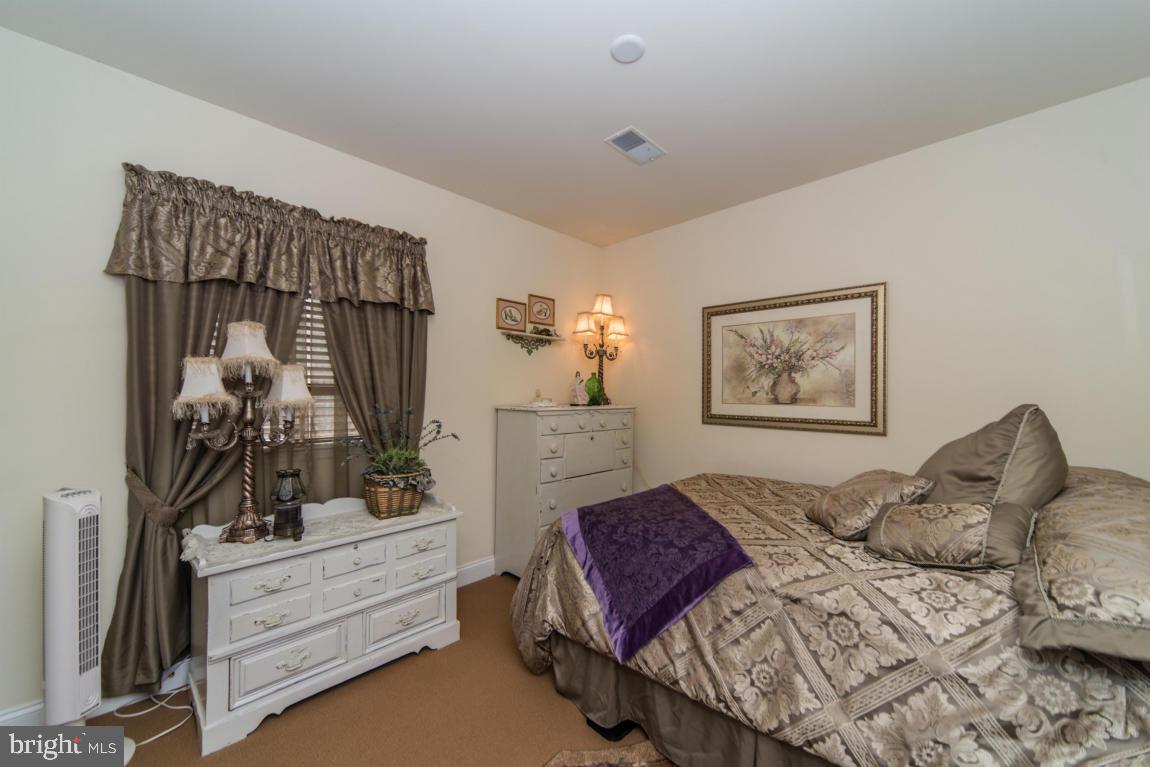 FLORIN HILL - Residential