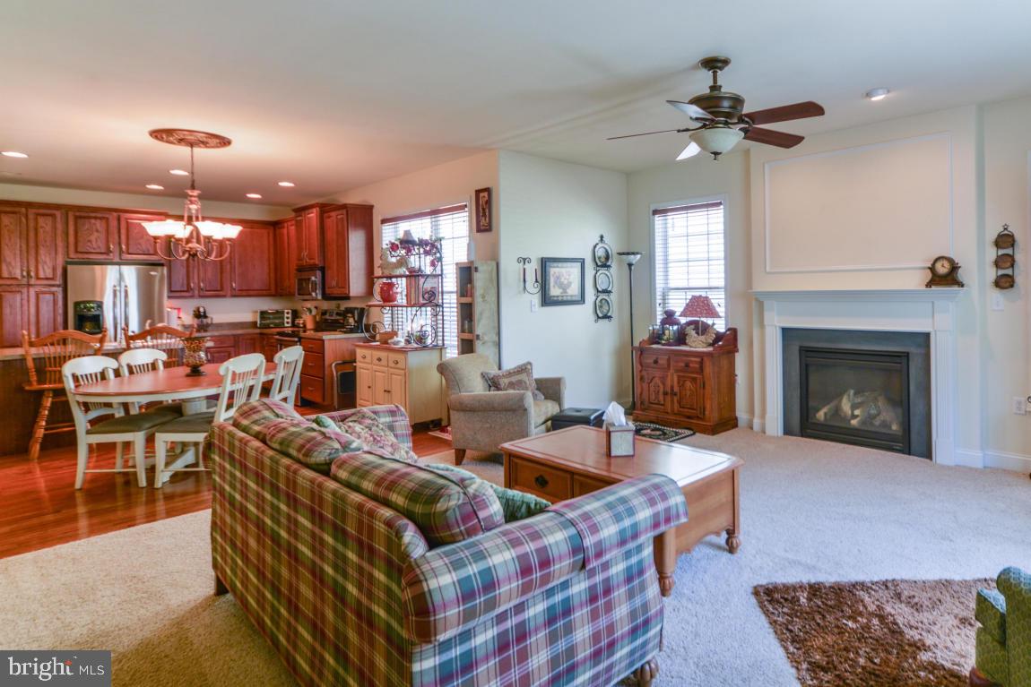 FLORIN HILL - Residential