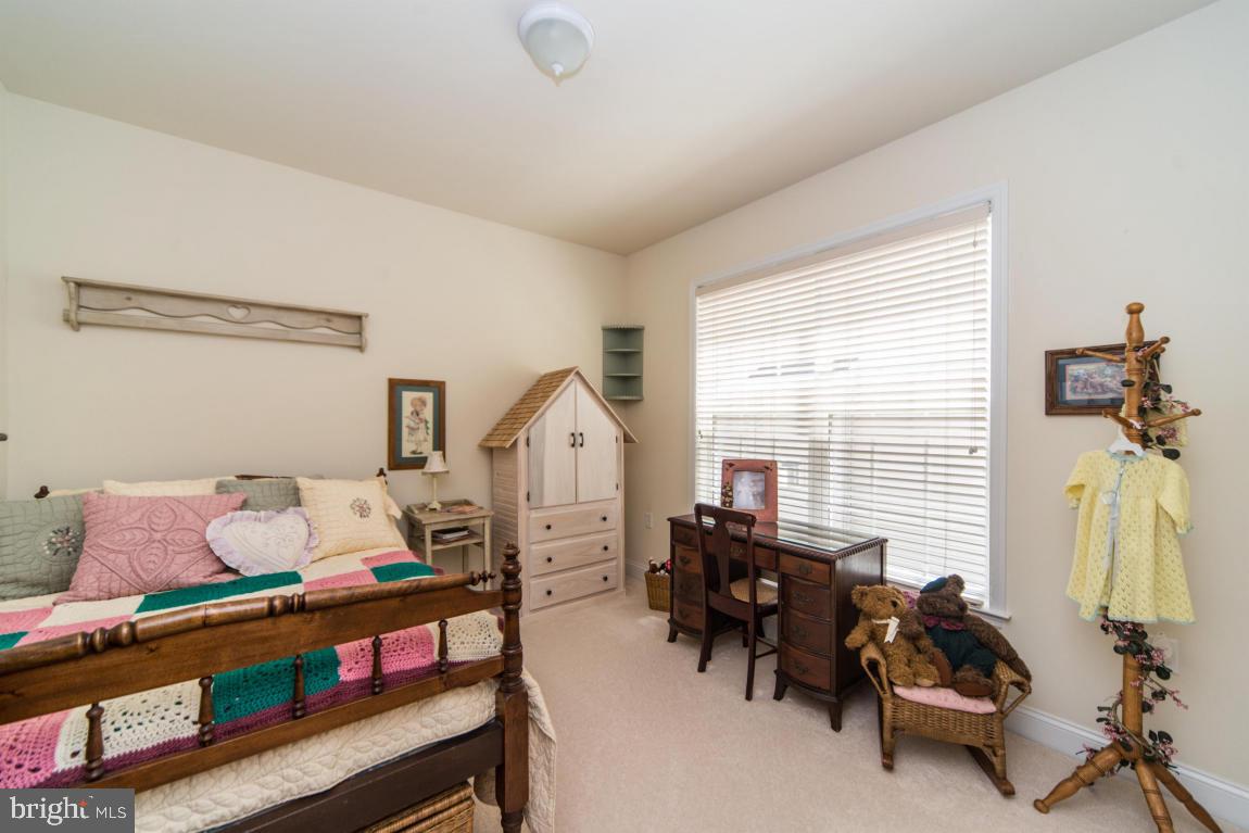 FLORIN HILL - Residential