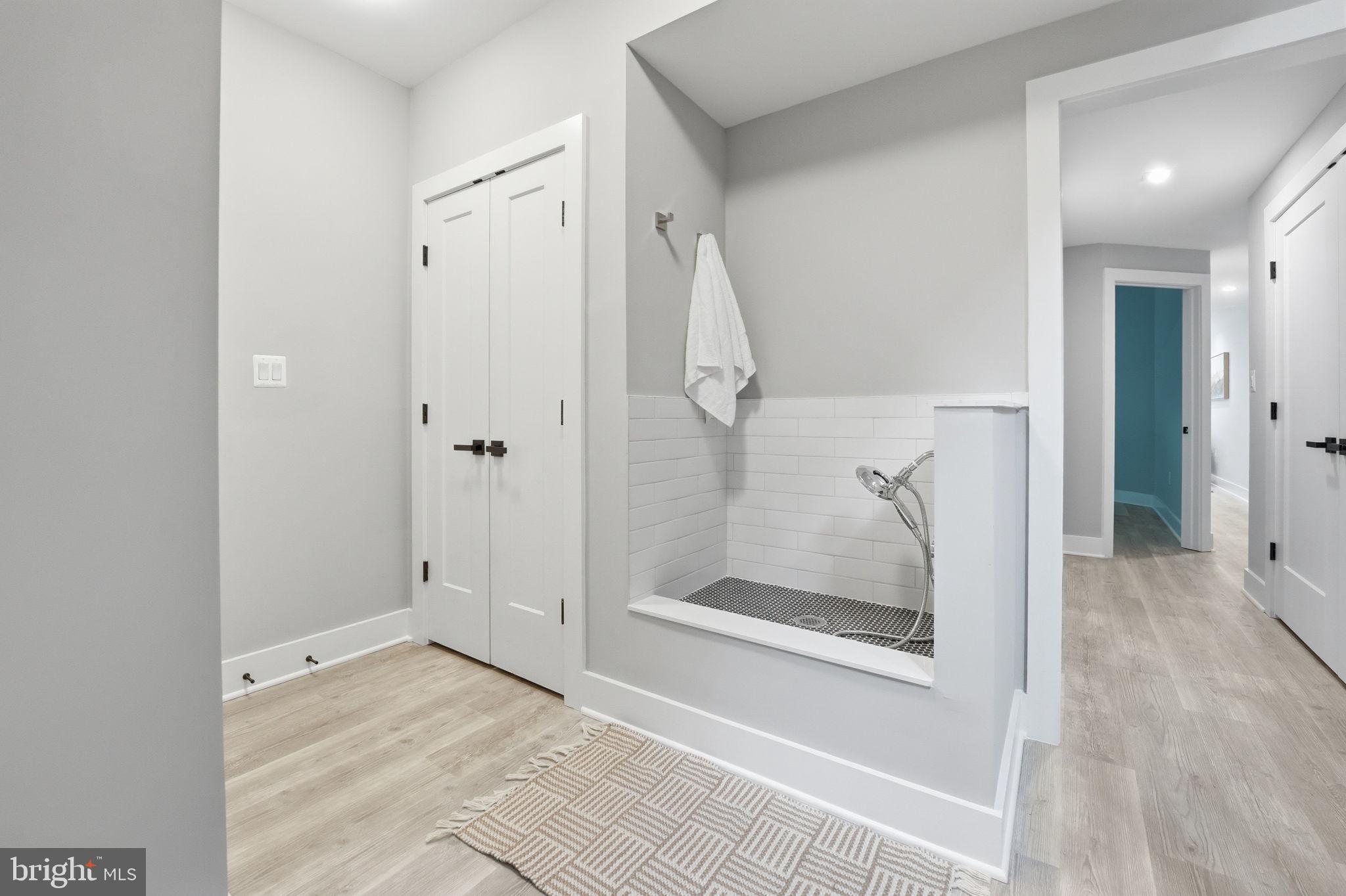 CHERRYDALE - Residential