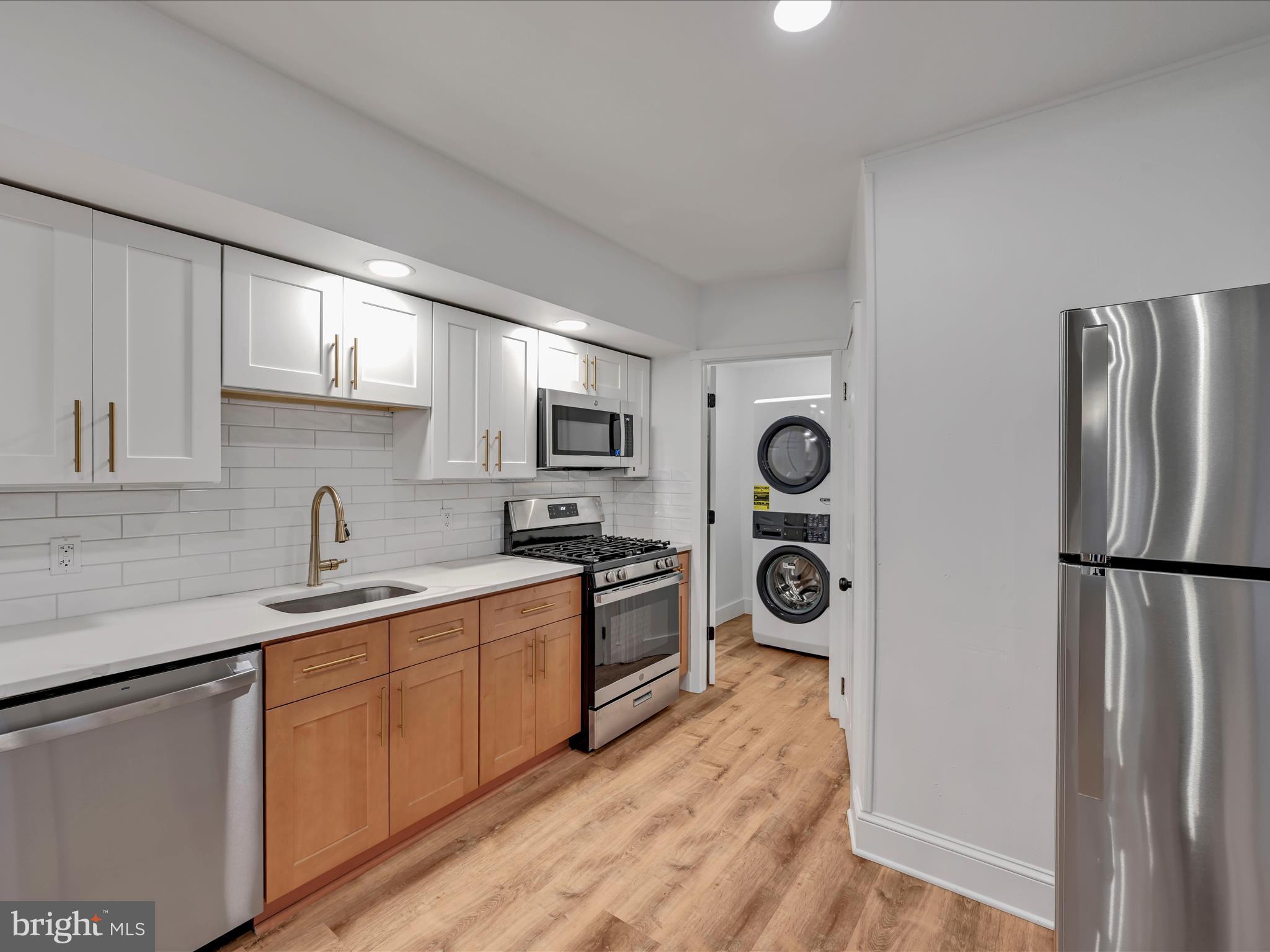 53 S MARSHALL STREET