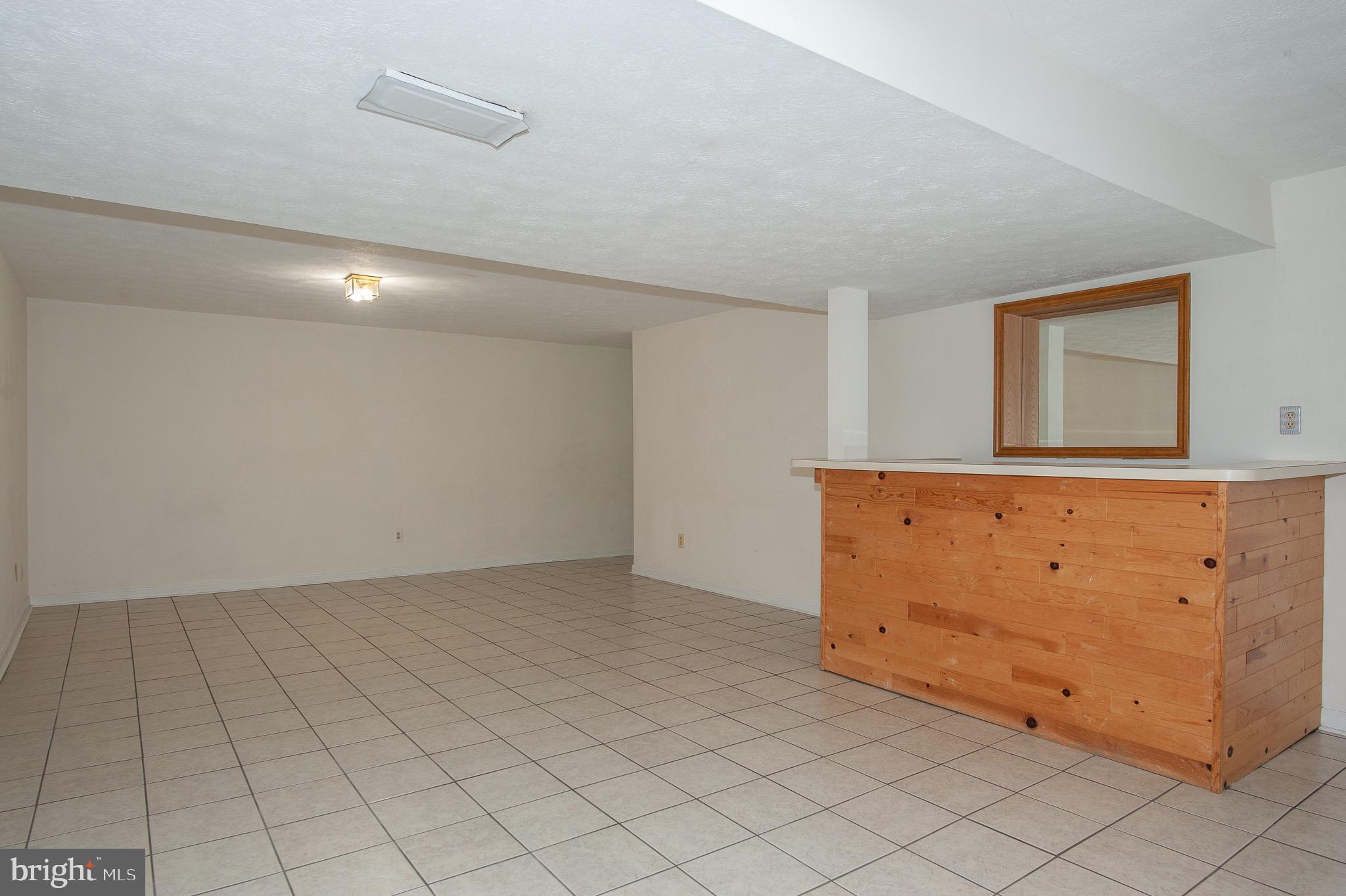 LANDSDOWNE - Residential Lease