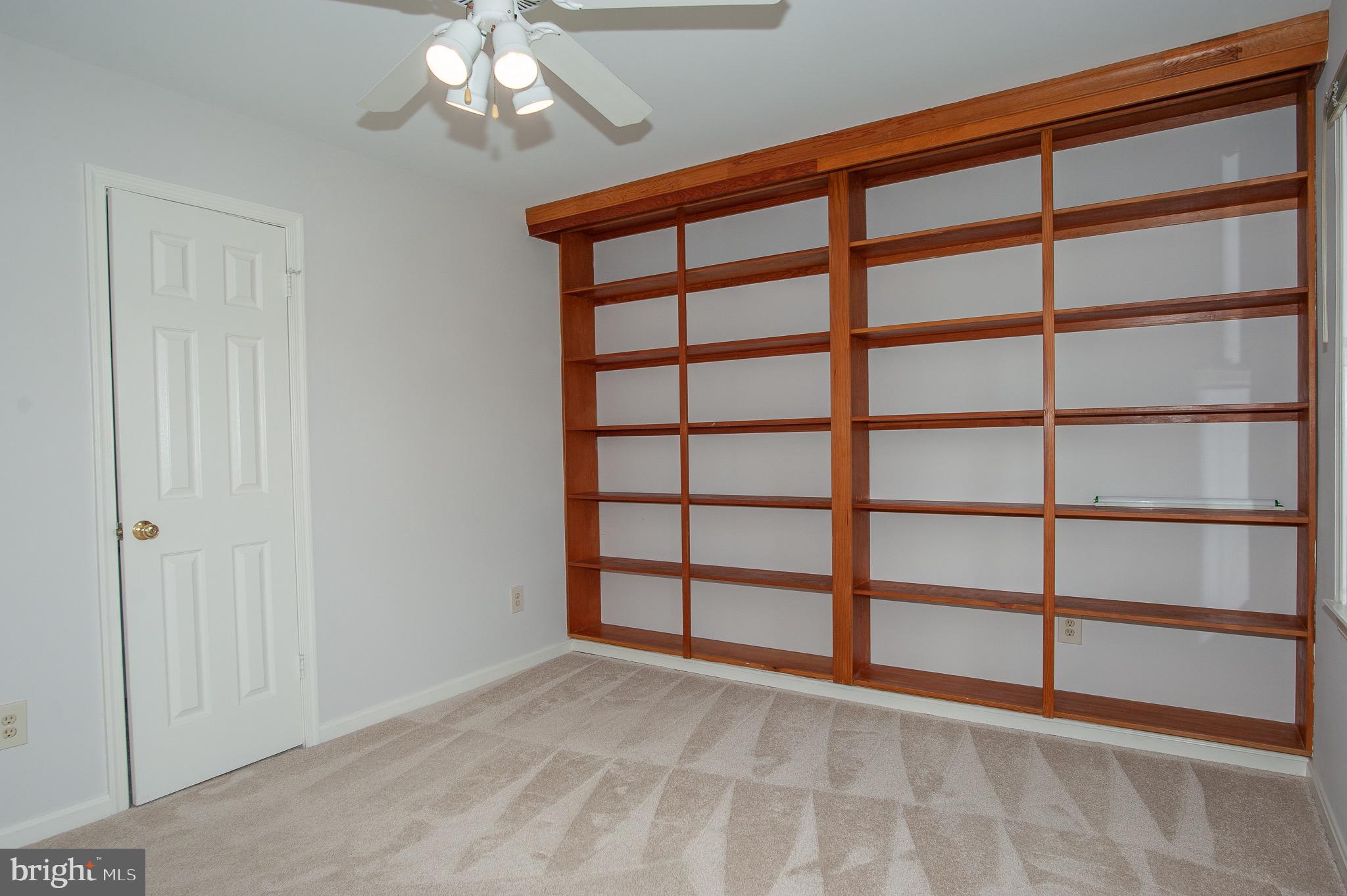 LANDSDOWNE - Residential Lease