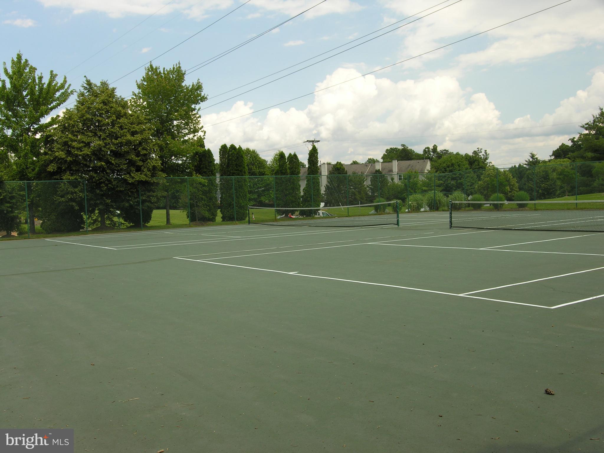 LANDSDOWNE - Residential Lease