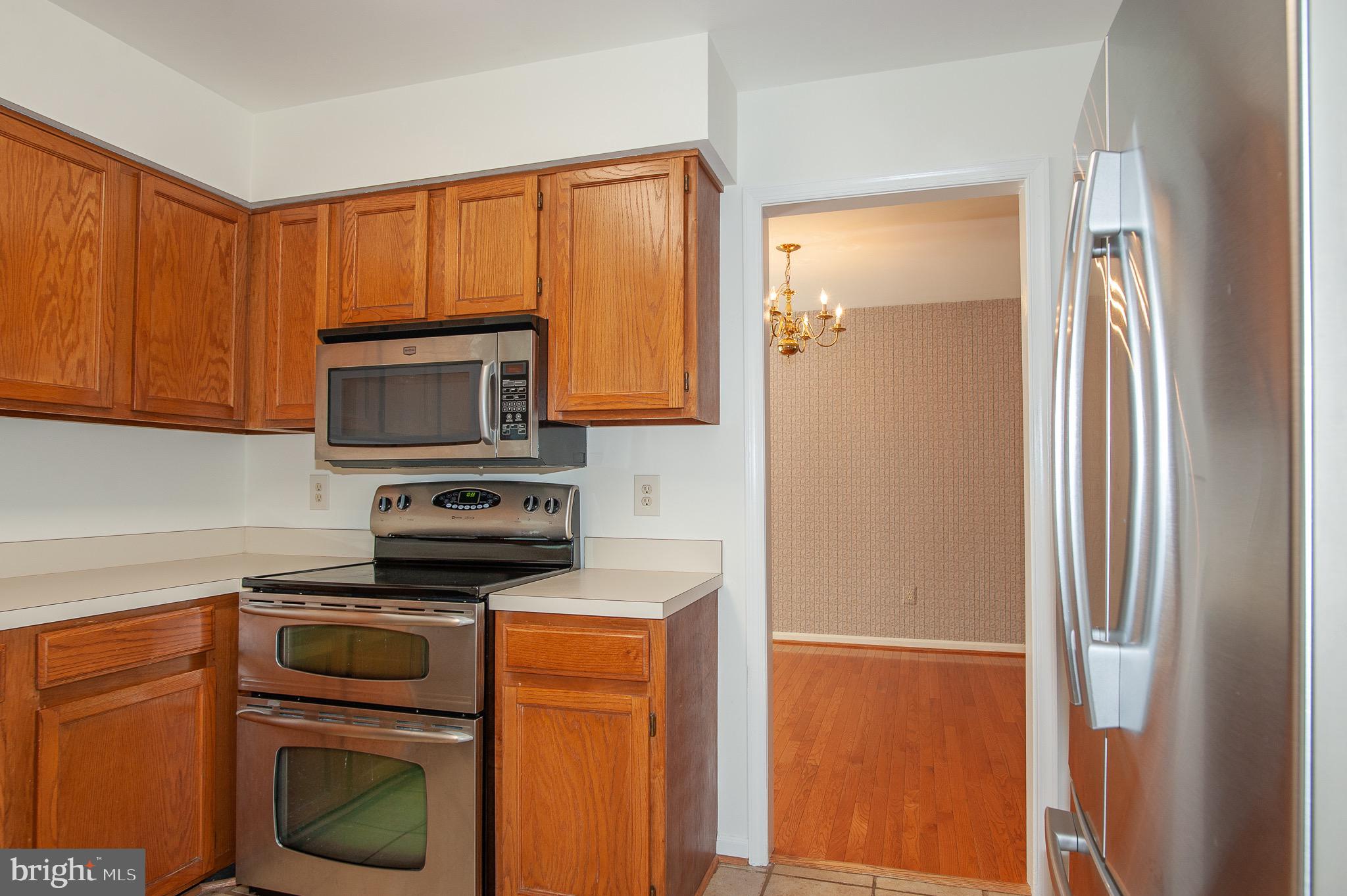 LANDSDOWNE - Residential Lease