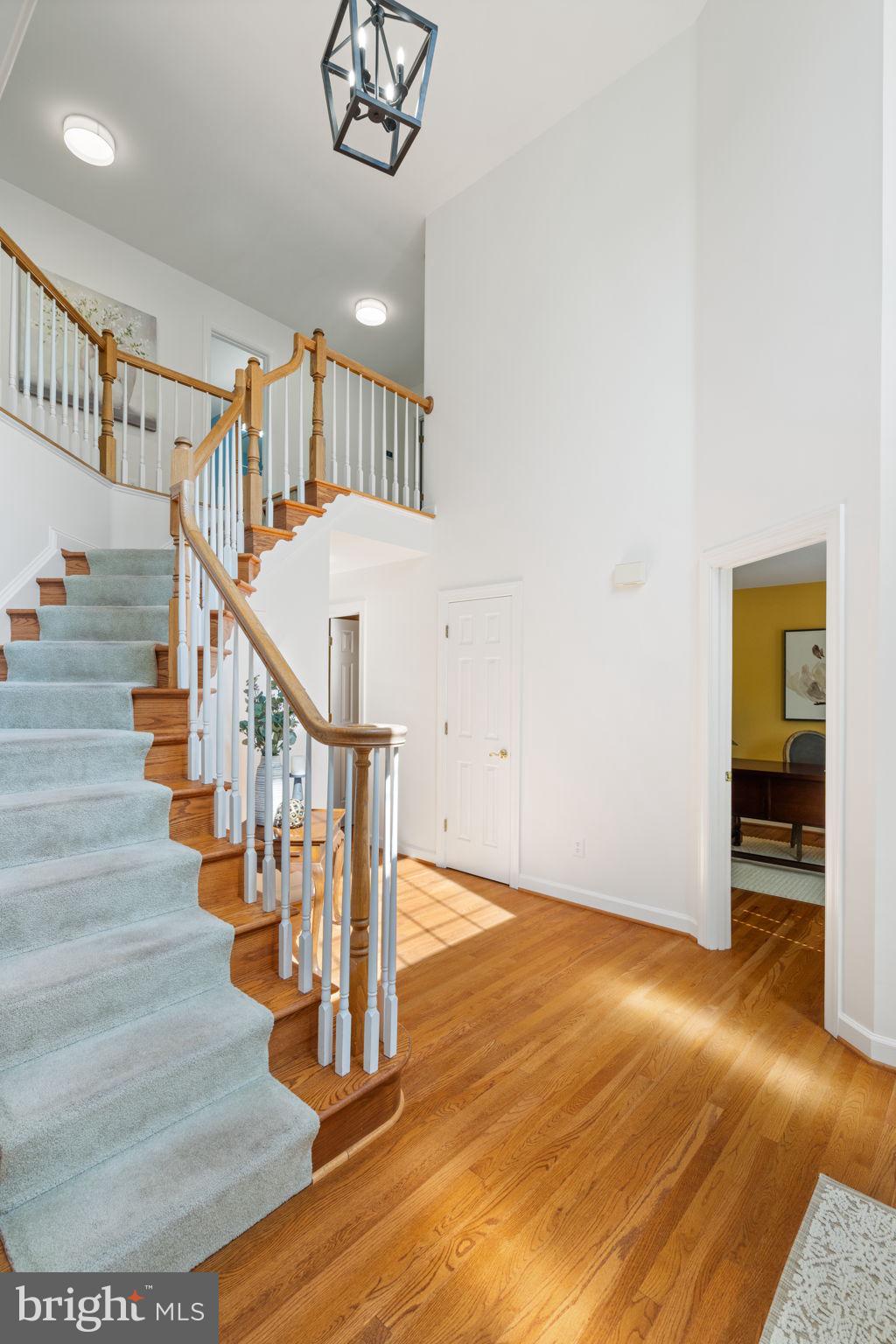 6474 GRISTMILL SQUARE LANE
