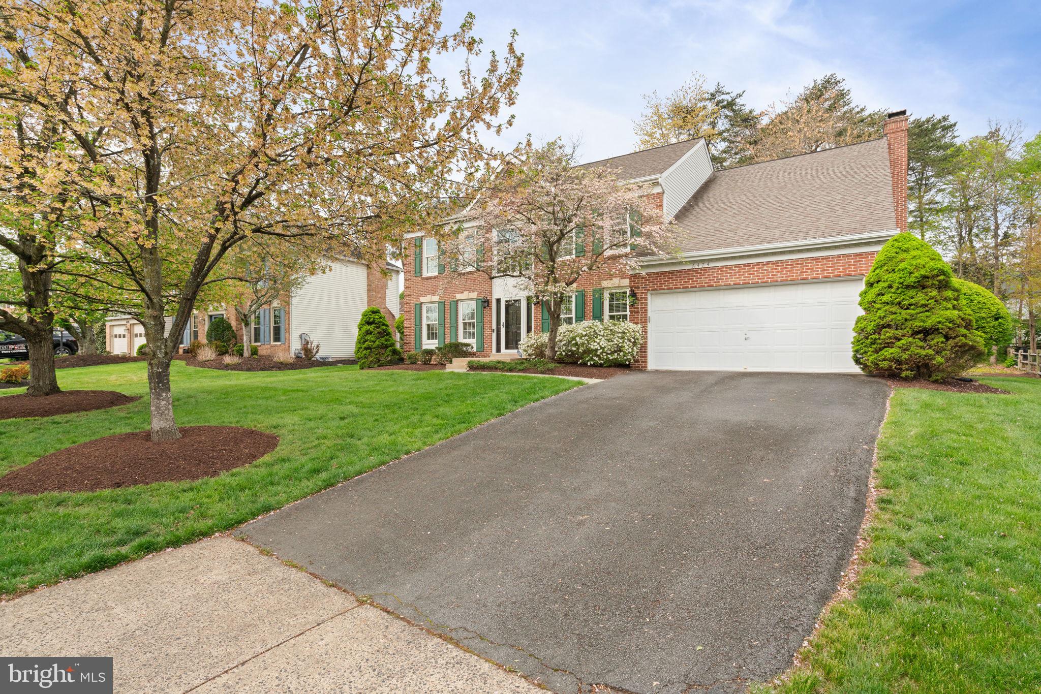 6474 GRISTMILL SQUARE LANE