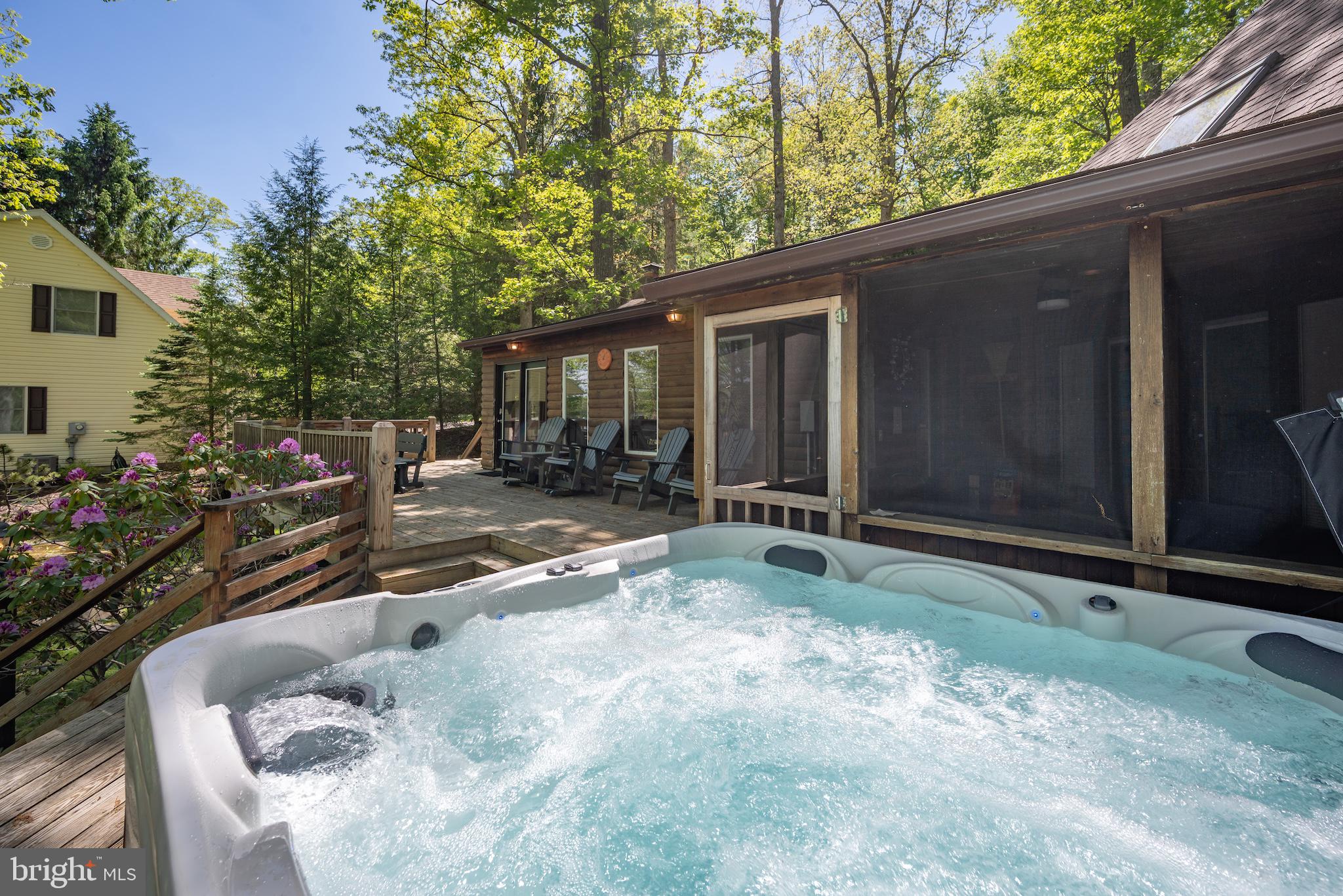 LAKE FOREST - Residential