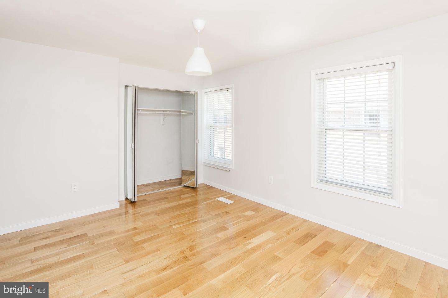 WESTHAMPTON MEWS - Residential