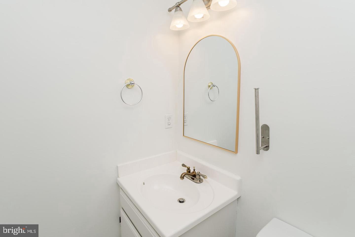 WESTHAMPTON MEWS - Residential