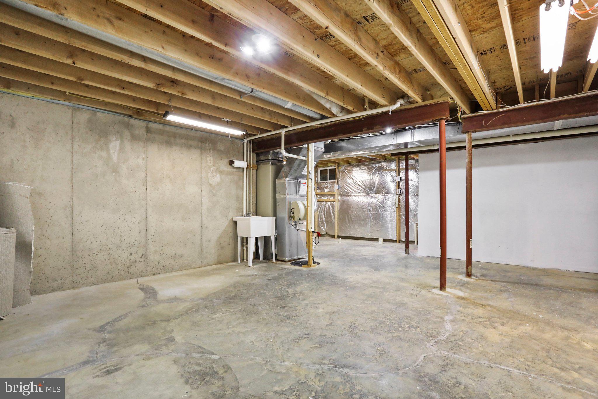 HIGHPOINTE - Residential