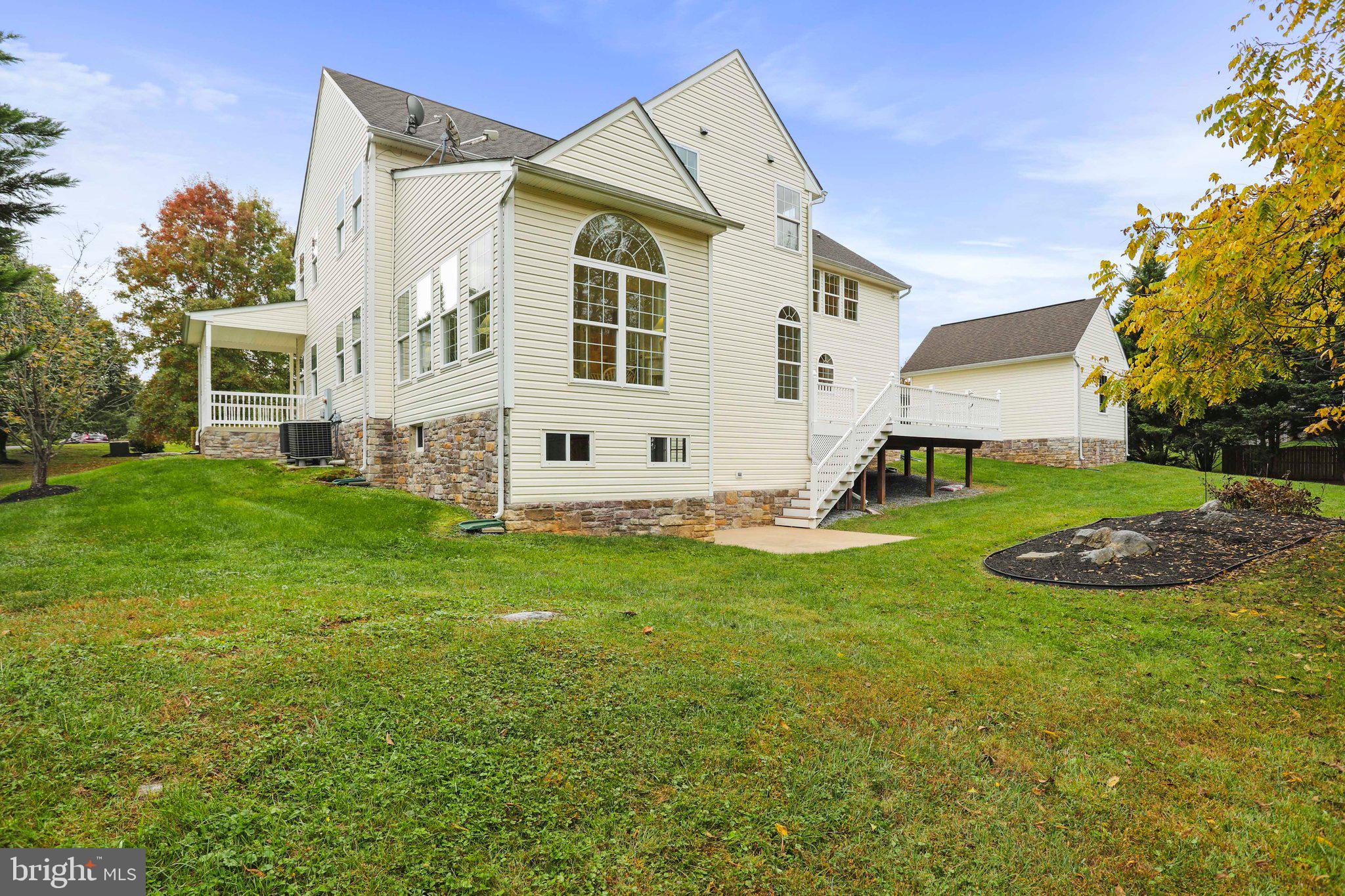 HIGHPOINTE - Residential