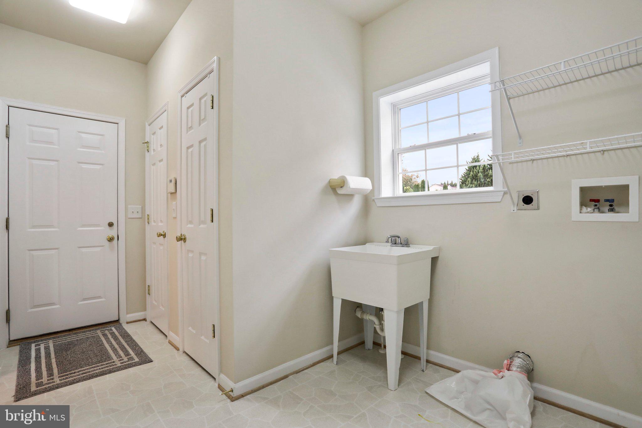 HIGHPOINTE - Residential