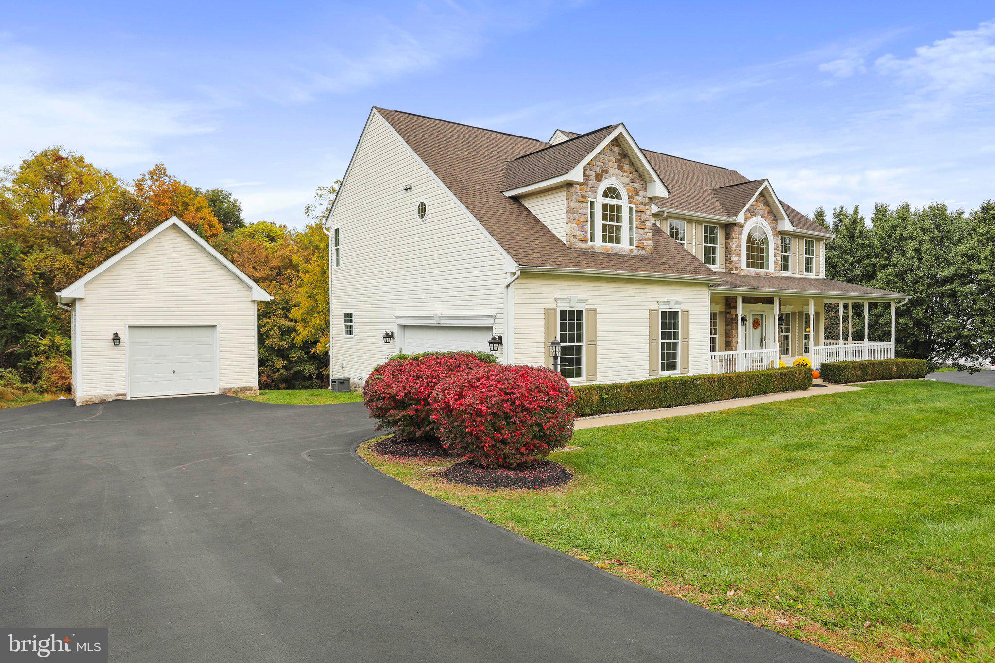 HIGHPOINTE - Residential