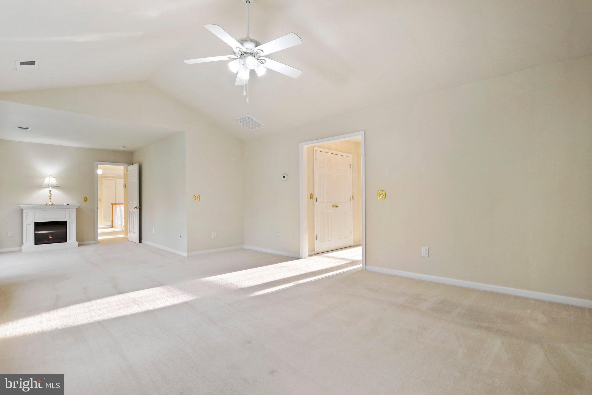 HIGHPOINTE - Residential