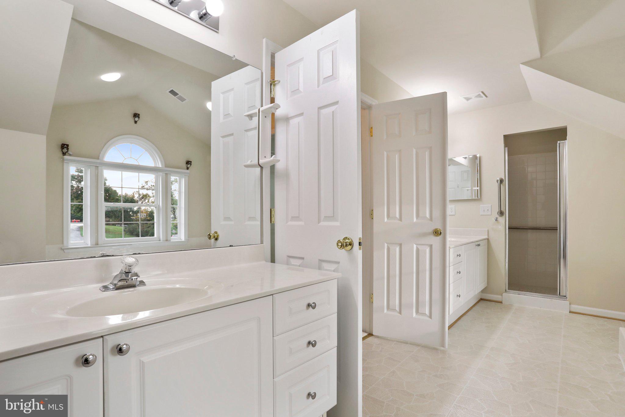 HIGHPOINTE - Residential