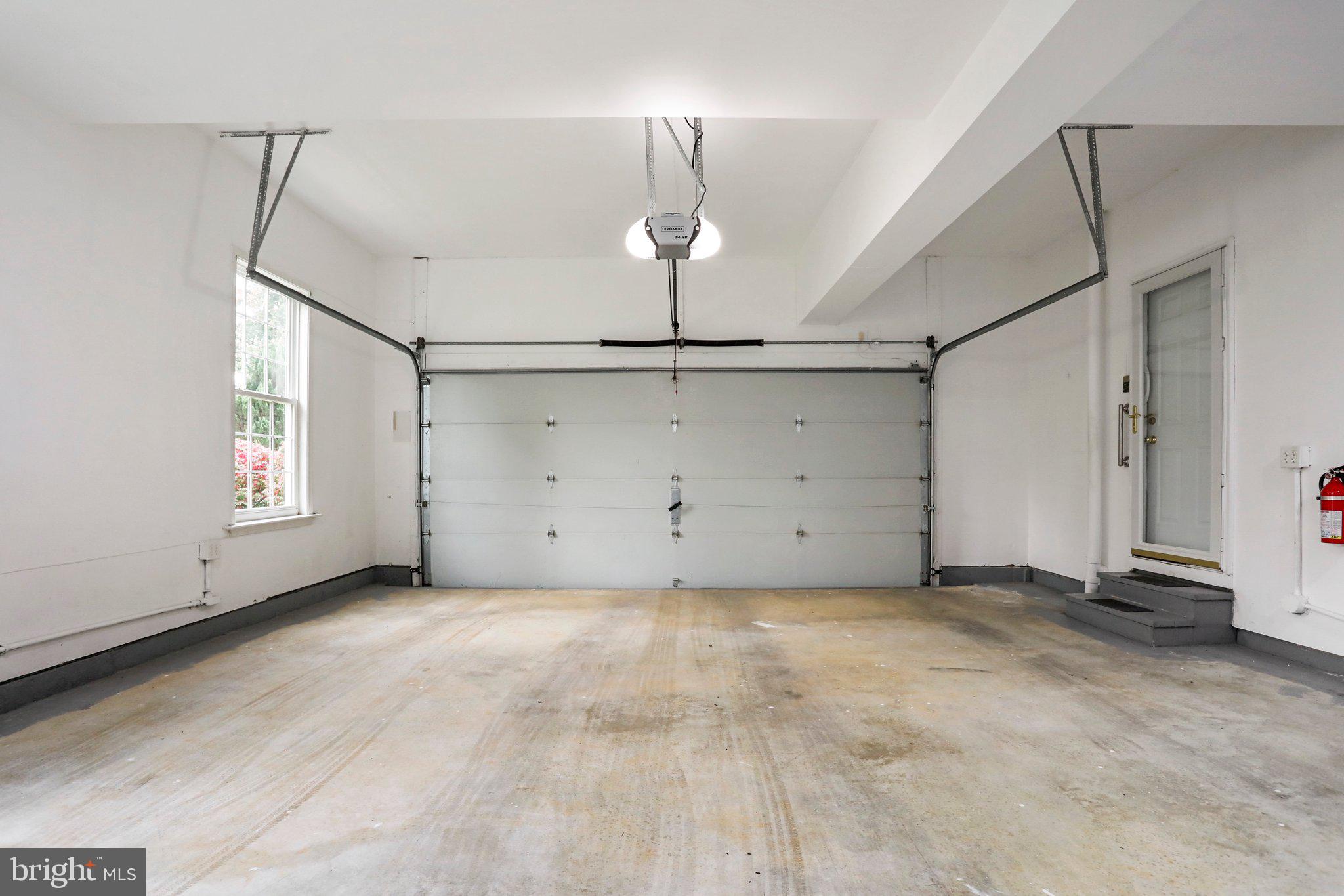 HIGHPOINTE - Residential