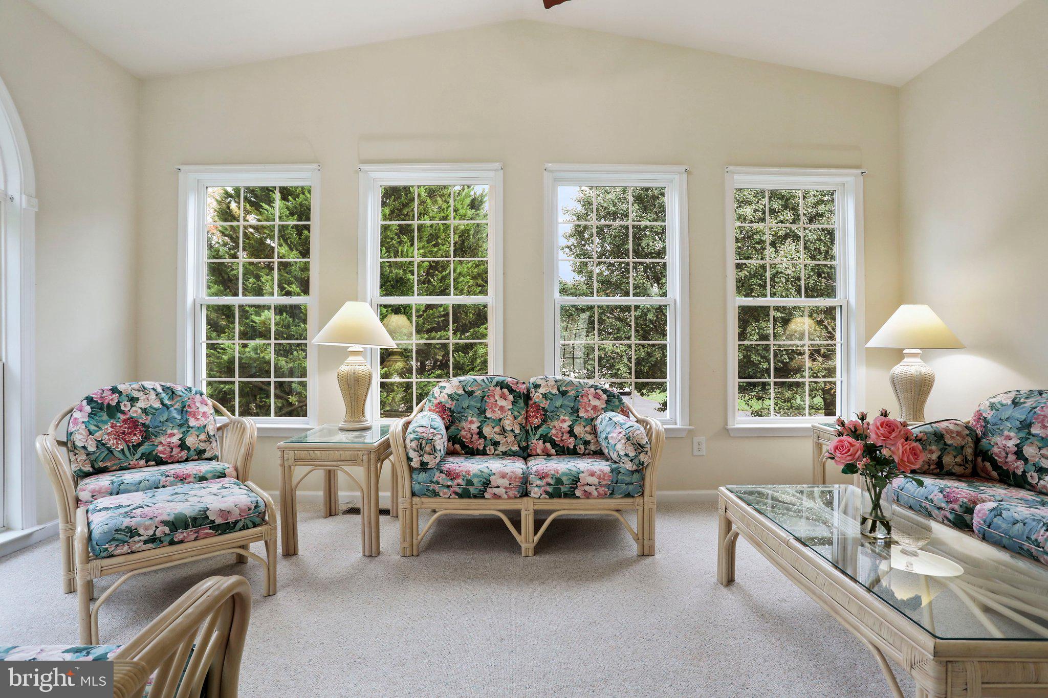 HIGHPOINTE - Residential