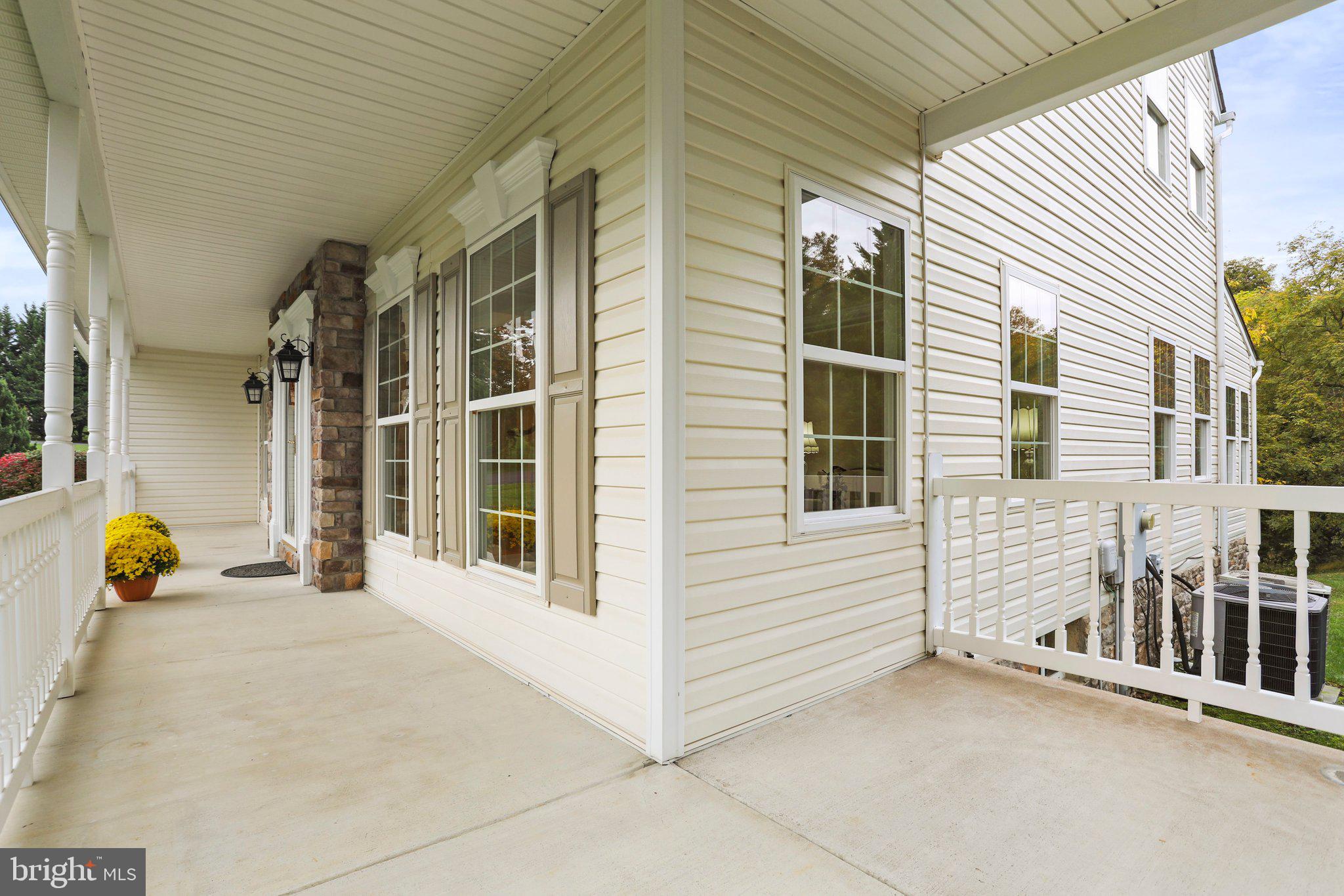 HIGHPOINTE - Residential