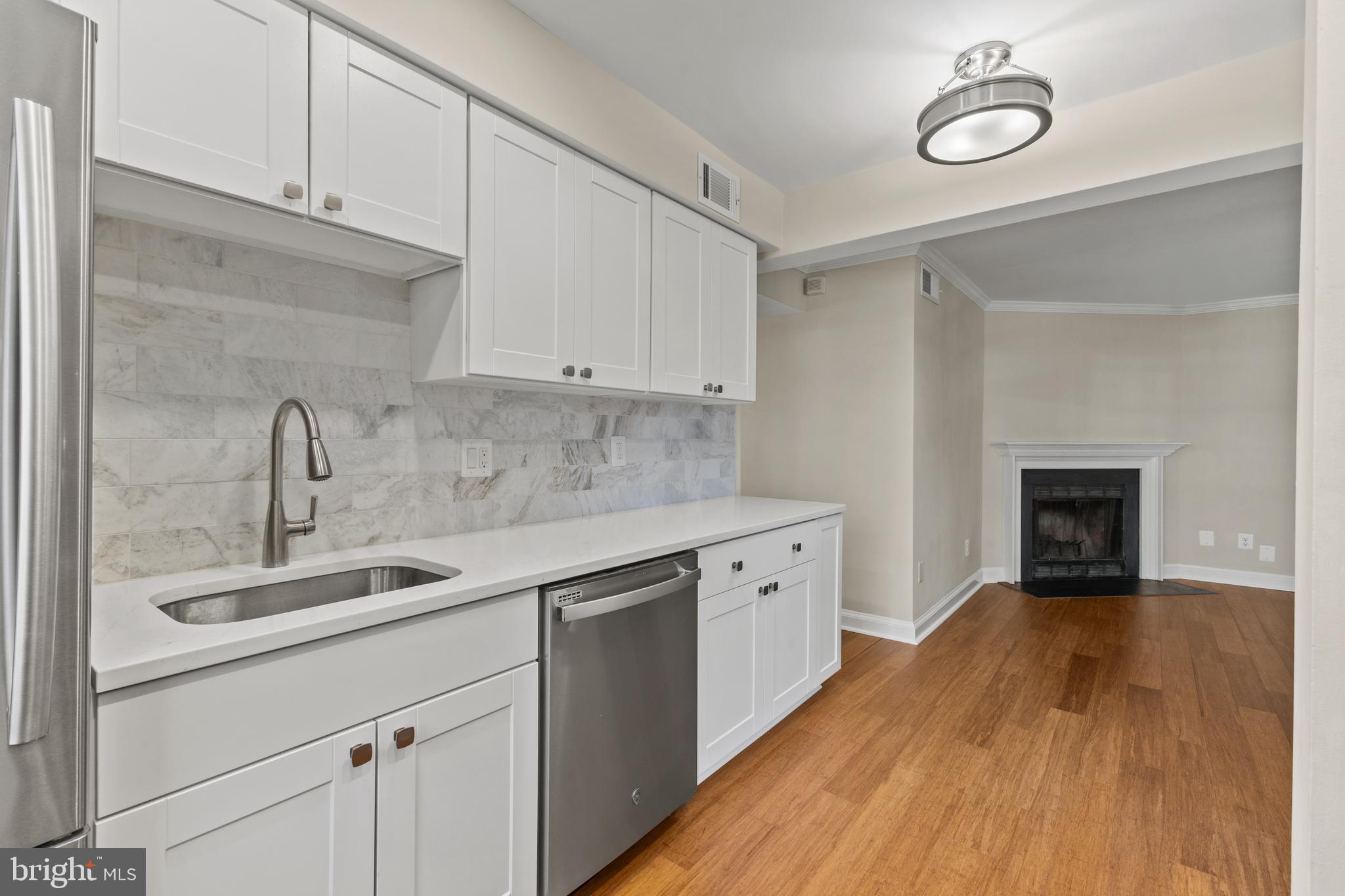 PALISADE GARDENS - Residential