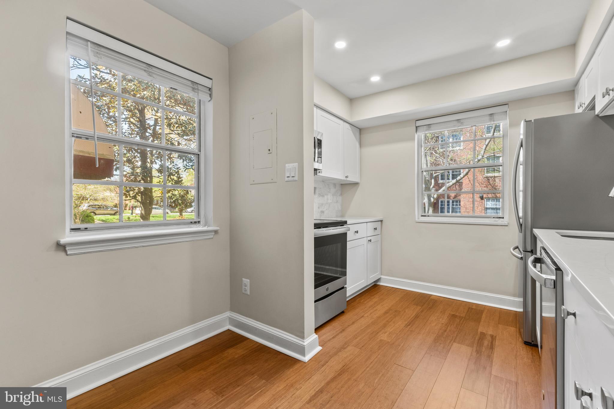 PALISADE GARDENS - Residential