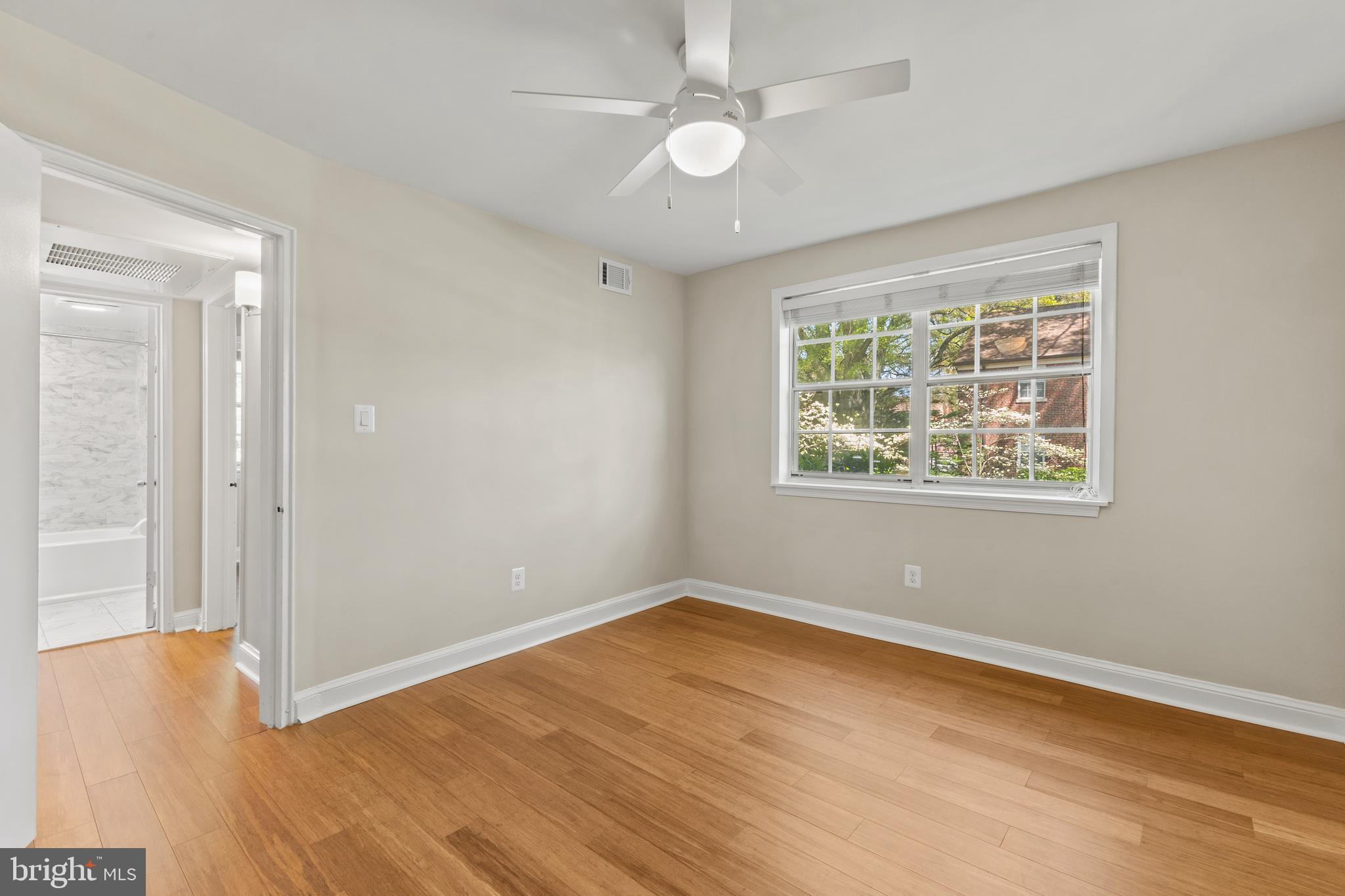 PALISADE GARDENS - Residential