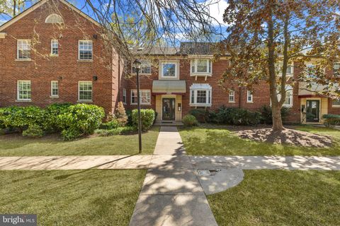 2103 N TAFT STREET 113 ARLINGTON VA 22201