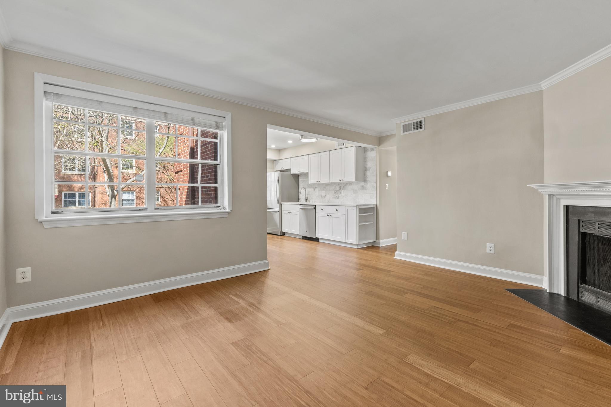 PALISADE GARDENS - Residential