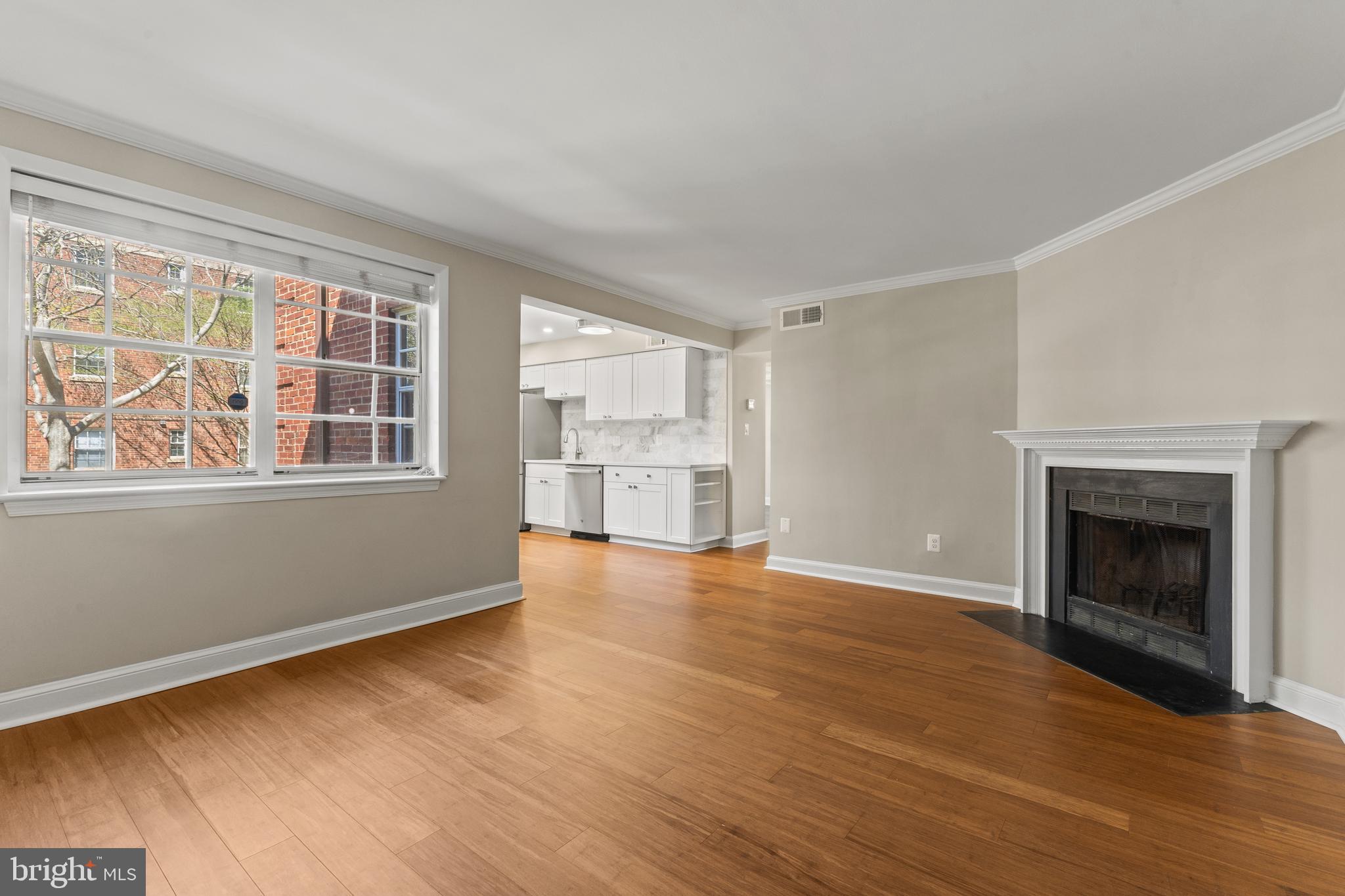 PALISADE GARDENS - Residential