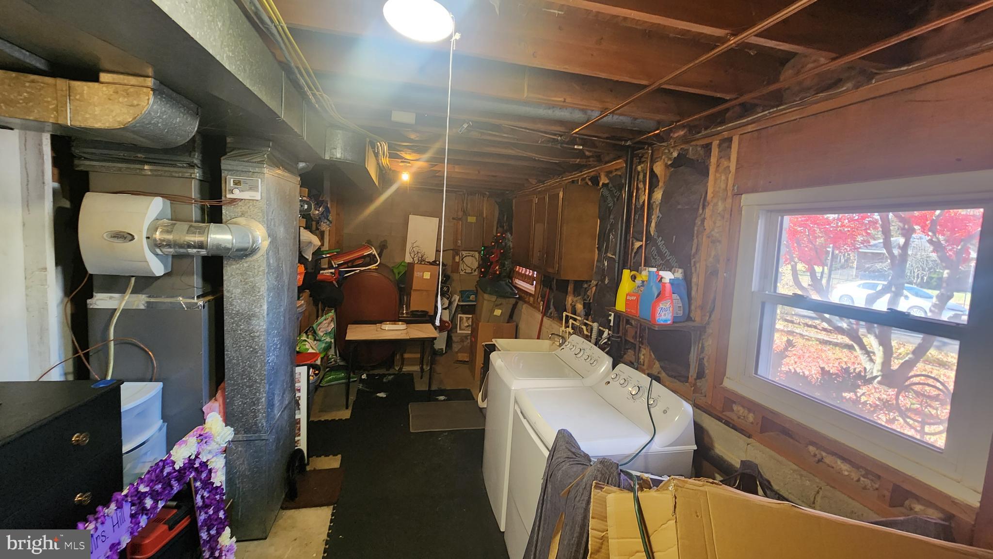 PONDVIEW - Residential