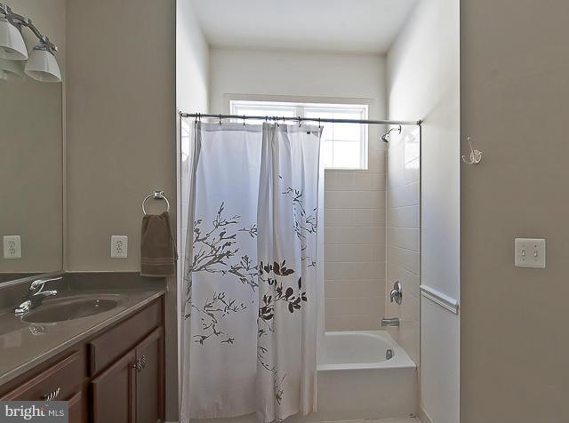 CARDINAL FIELDS - Residential