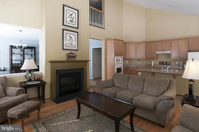 CARDINAL FIELDS - Residential