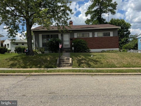 Homes For Sale - 6302 Laurelton Avenue<br/> BALTIMORE, MD 21214