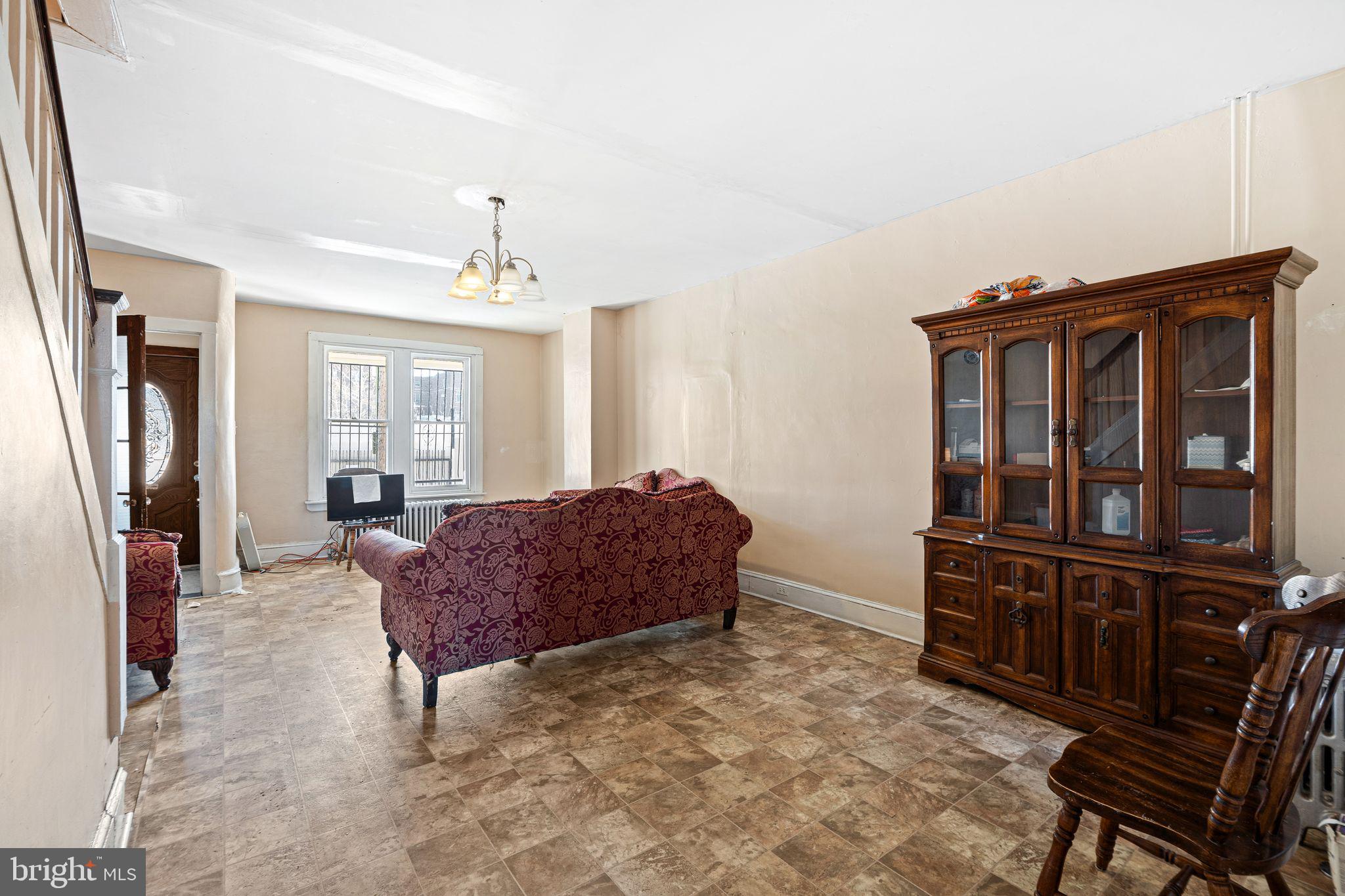 KENSINGTON - Residential