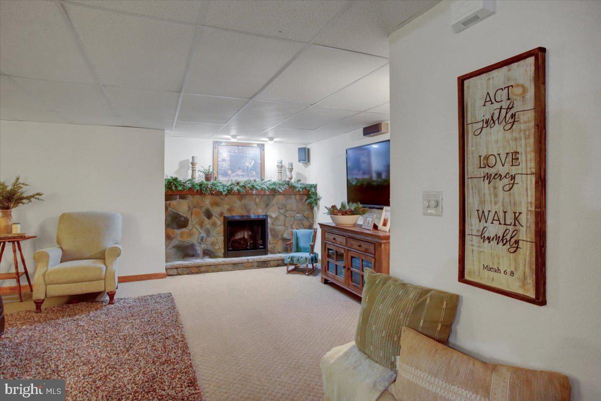 SOUTHAMPTON TWP - Residential