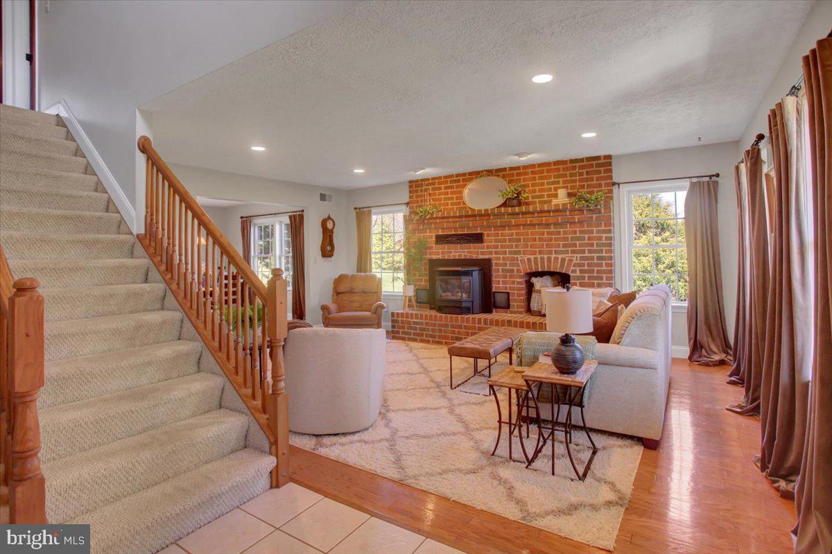 SOUTHAMPTON TWP - Residential