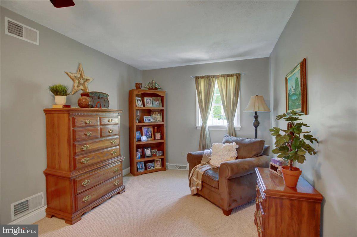 SOUTHAMPTON TWP - Residential