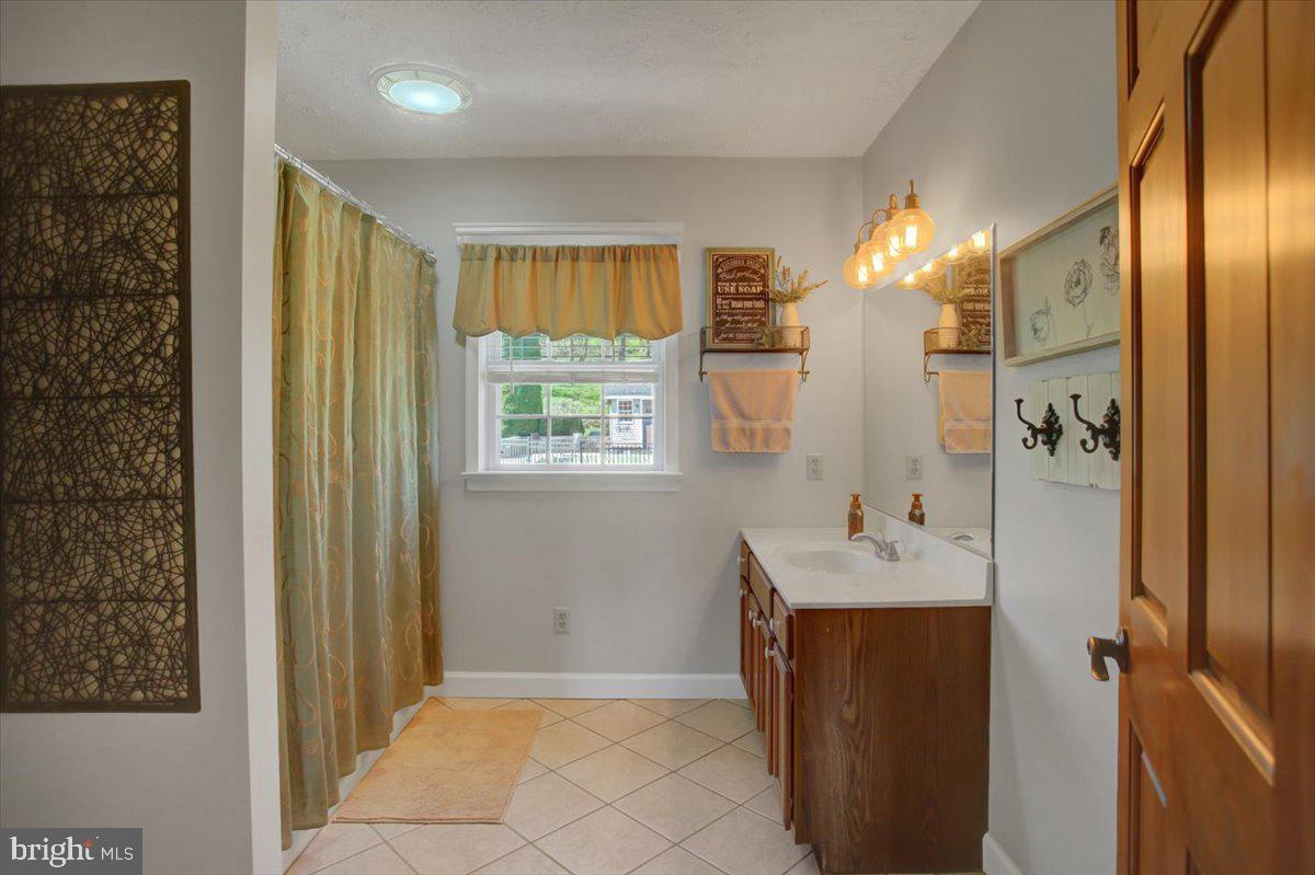 SOUTHAMPTON TWP - Residential