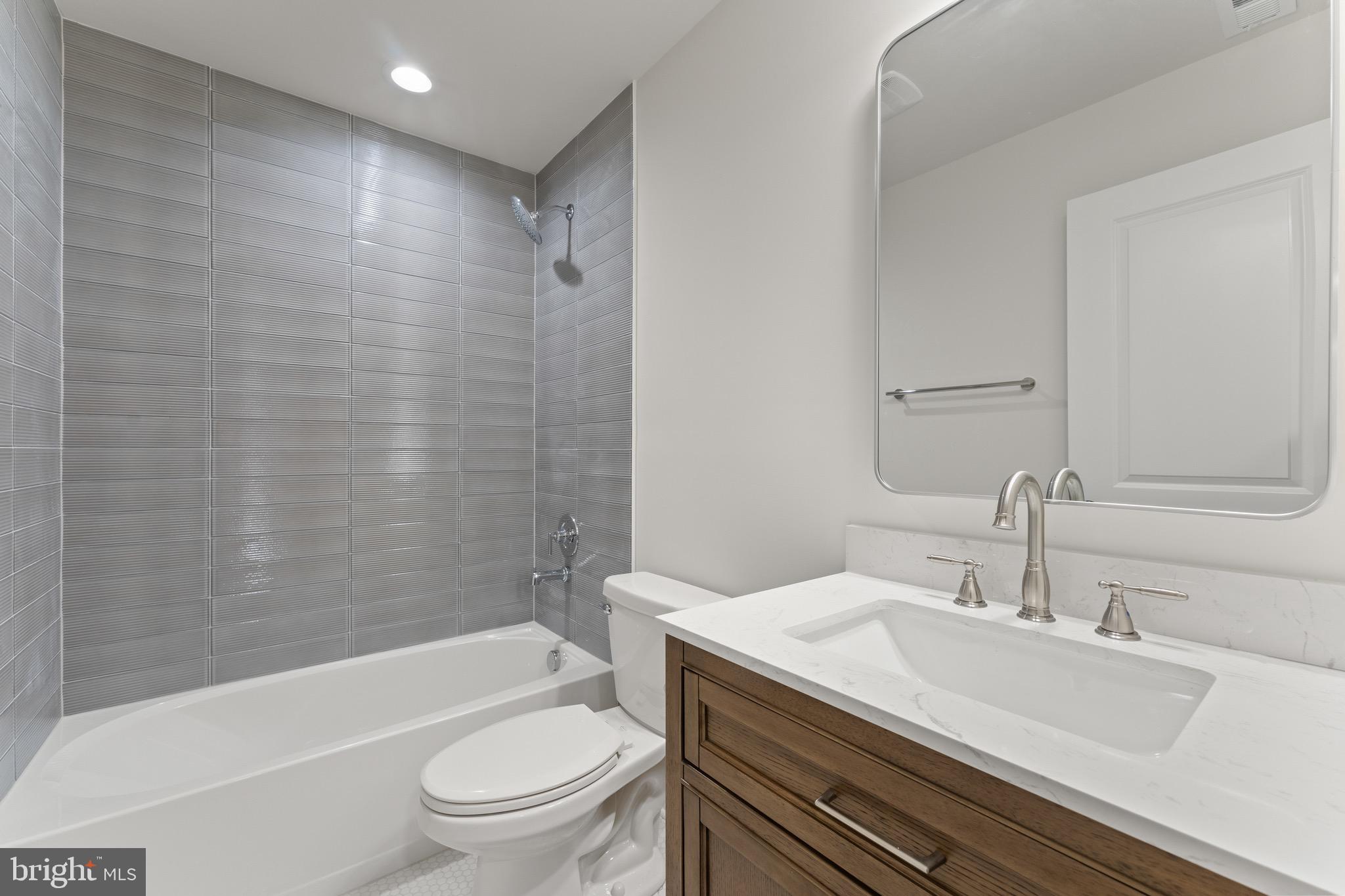 WYNDEMERE - Residential